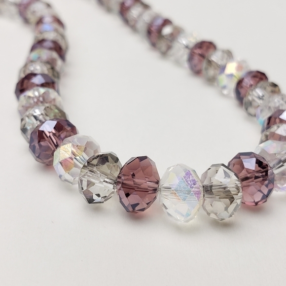 𝅺Faceted Crystal Beaded Necklace with Magnetic Clasp - Picture 2 of 9